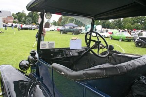 Model-T-Ford Garda Car