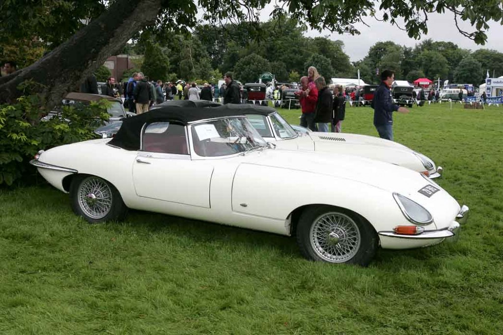 External-Bonnet-Lock-1961 Etype