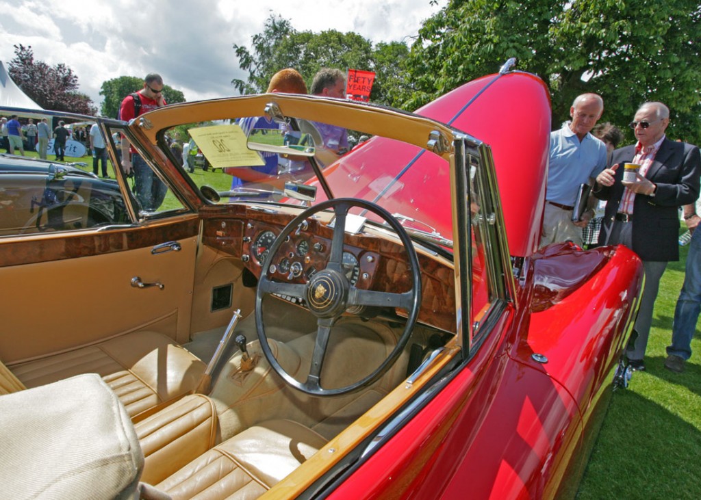 Terenure Show 2011 Jaguar XK140